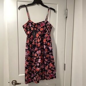 NWOT Vero Moda Floral Singlet Short Volume Dress Black/Neo